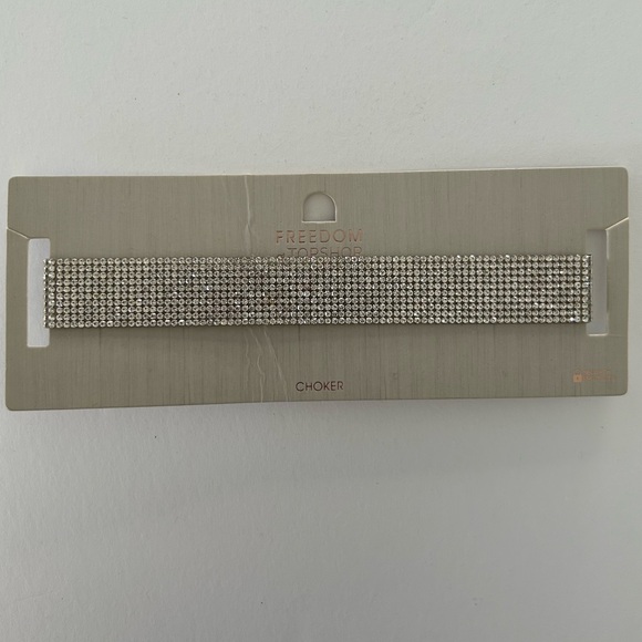 Topshop Freedom Silver Rhinestone Choker Necklace - NWT - Picture 3 of 9